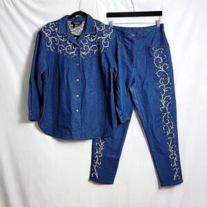 SUZELLE..VINTAGE.. 2 piece denim western suit..